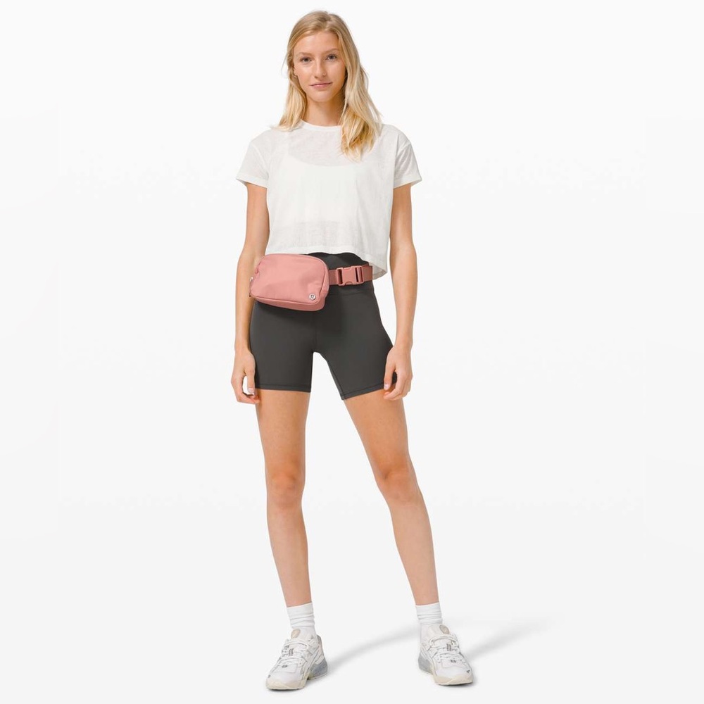 Lululemon Everywhere belt bag 1L in Pastel Pink NIP